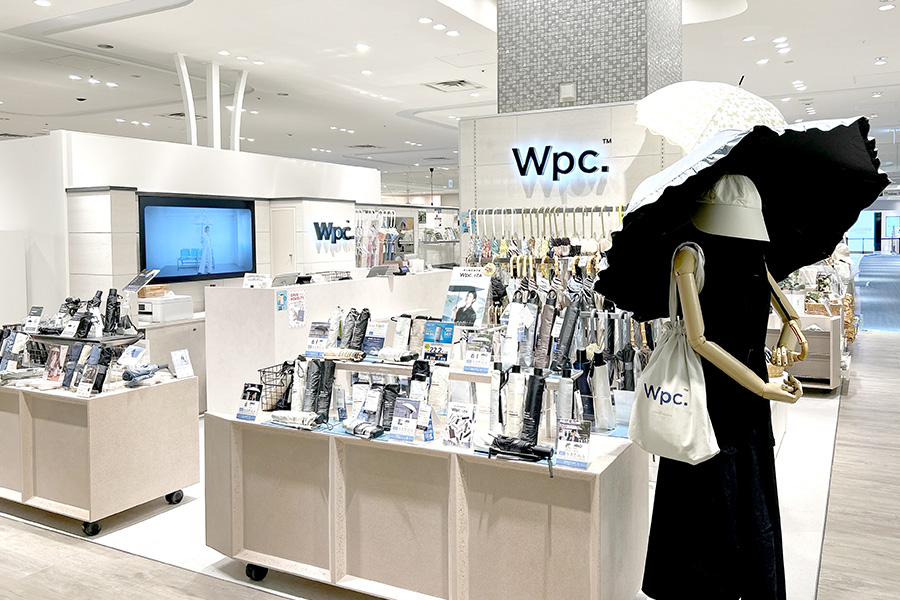 Wpc. タカシマヤ ゲートタワーモール店内